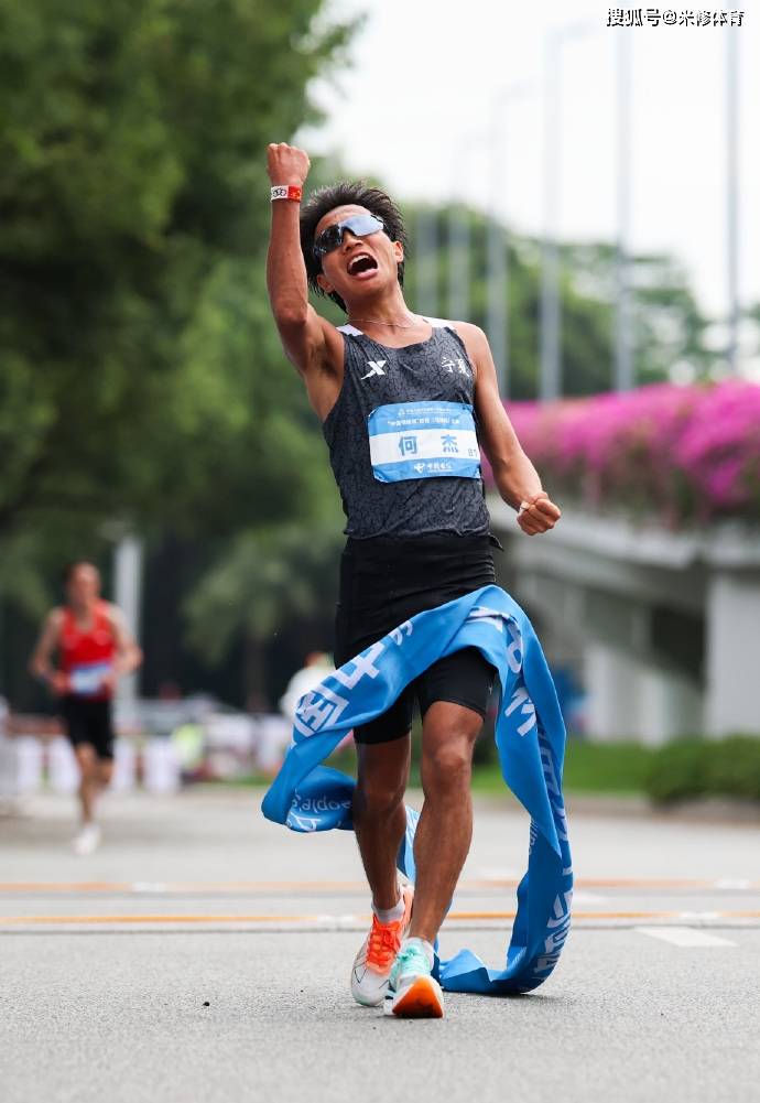 全国五一劳动奖章拟表彰：网球金花张帅入选，马拉松名将再入围