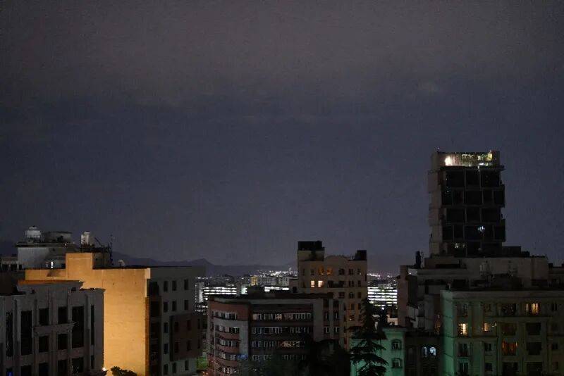 专家：美伊停火，不排除双方在释放烟雾弹